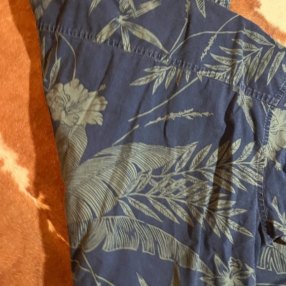 Vintage No Boundaries button down
men's size XL
100% cotton - Picture 4 of 4